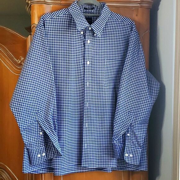 Dockers, men's classic fit blue  checked long sleeve shirt. NWOT. XL 17 1/2-32/3 - Picture 1 of 9